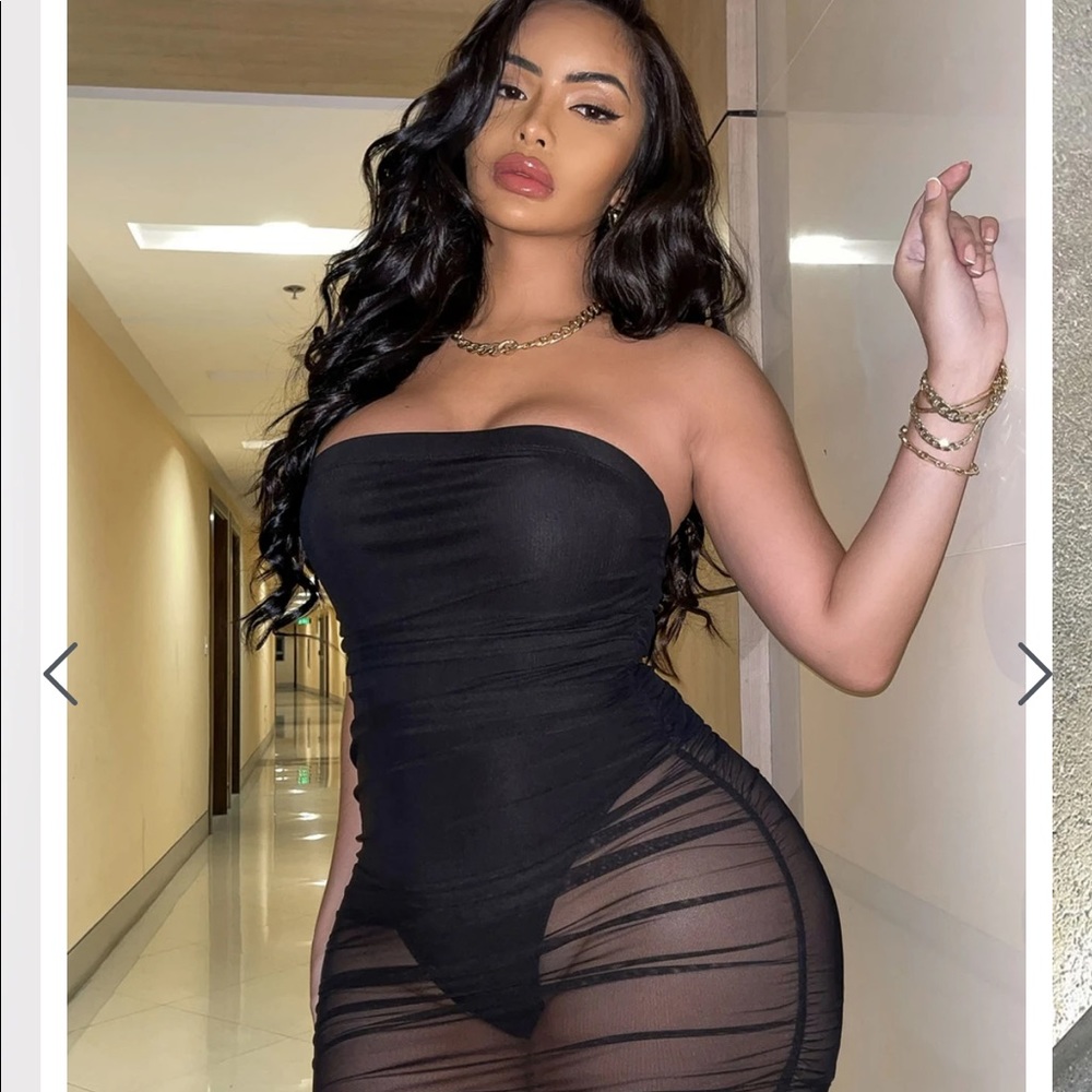 Strapless mesh dress